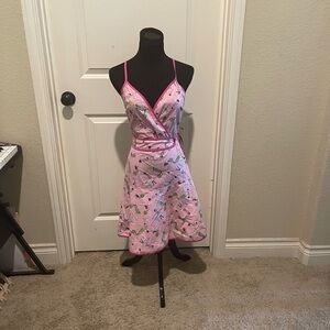 CUTE pink midi dress 😍💕💕